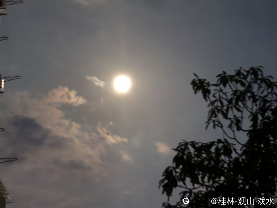 e907d605-38eb-7c45-05a6-c46f6b3d471d.jpg