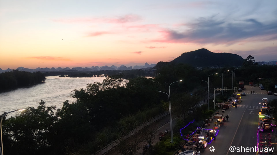 漓江晚霞.jpg