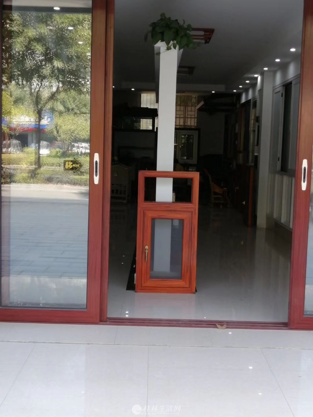 ����������ֳ��и����鴨�������