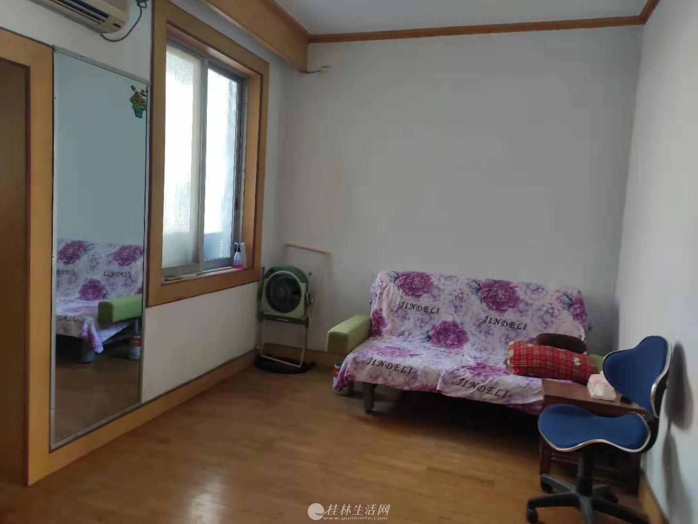 ����������ʦ����4¥54ƽ2��1���������35��