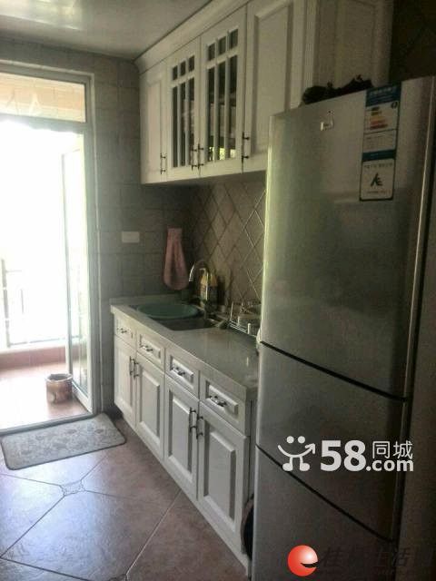 LL �Ƽ�������ʥ�ơ�ȫ�º�װ 3��2��2�� ����λ����