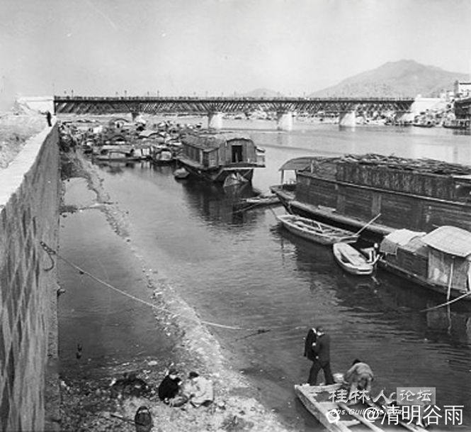 1944年，从定桂门外看中正桥.jpg