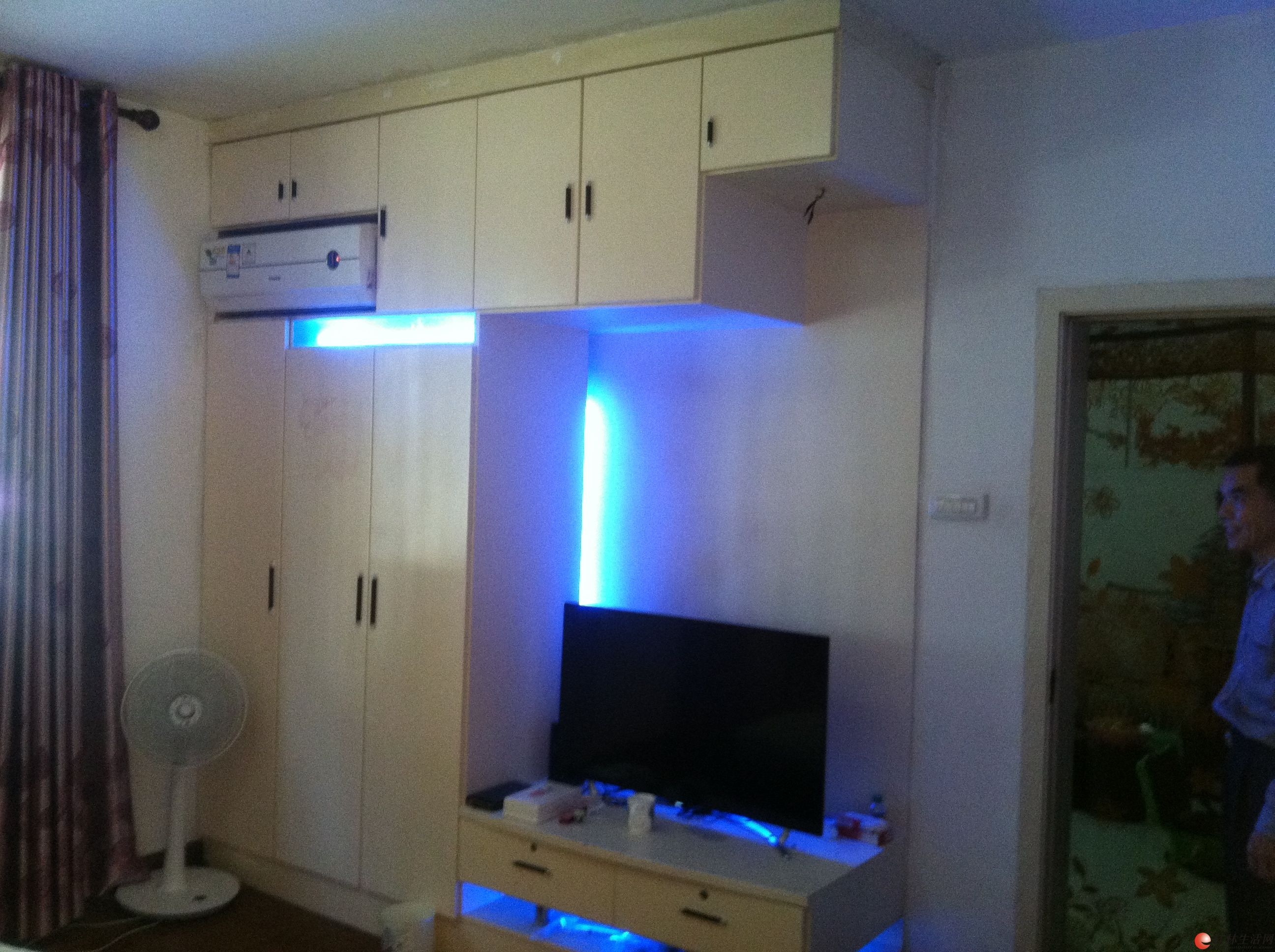 ����꡾���С���� ��װ3��2��2�� 112ƽ 1¥��30ƽ�뻧Ժ�� ͣ������