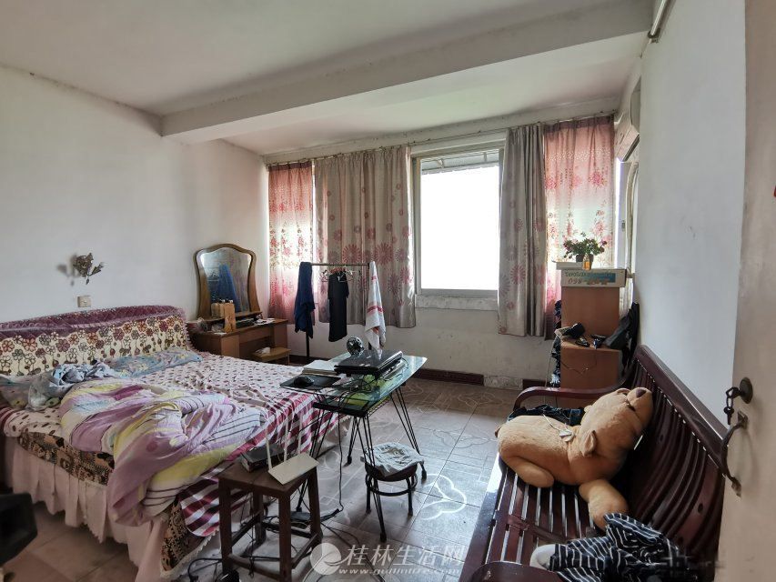 ��Ⱥѧ�� ���н�ʦ���ᱱ�� 3��2�� �������108��