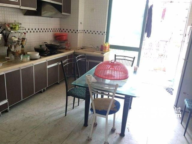 EE �����³�4��2�� ��װ�� 3100/�� �ҵ�Ҿ���ȫ