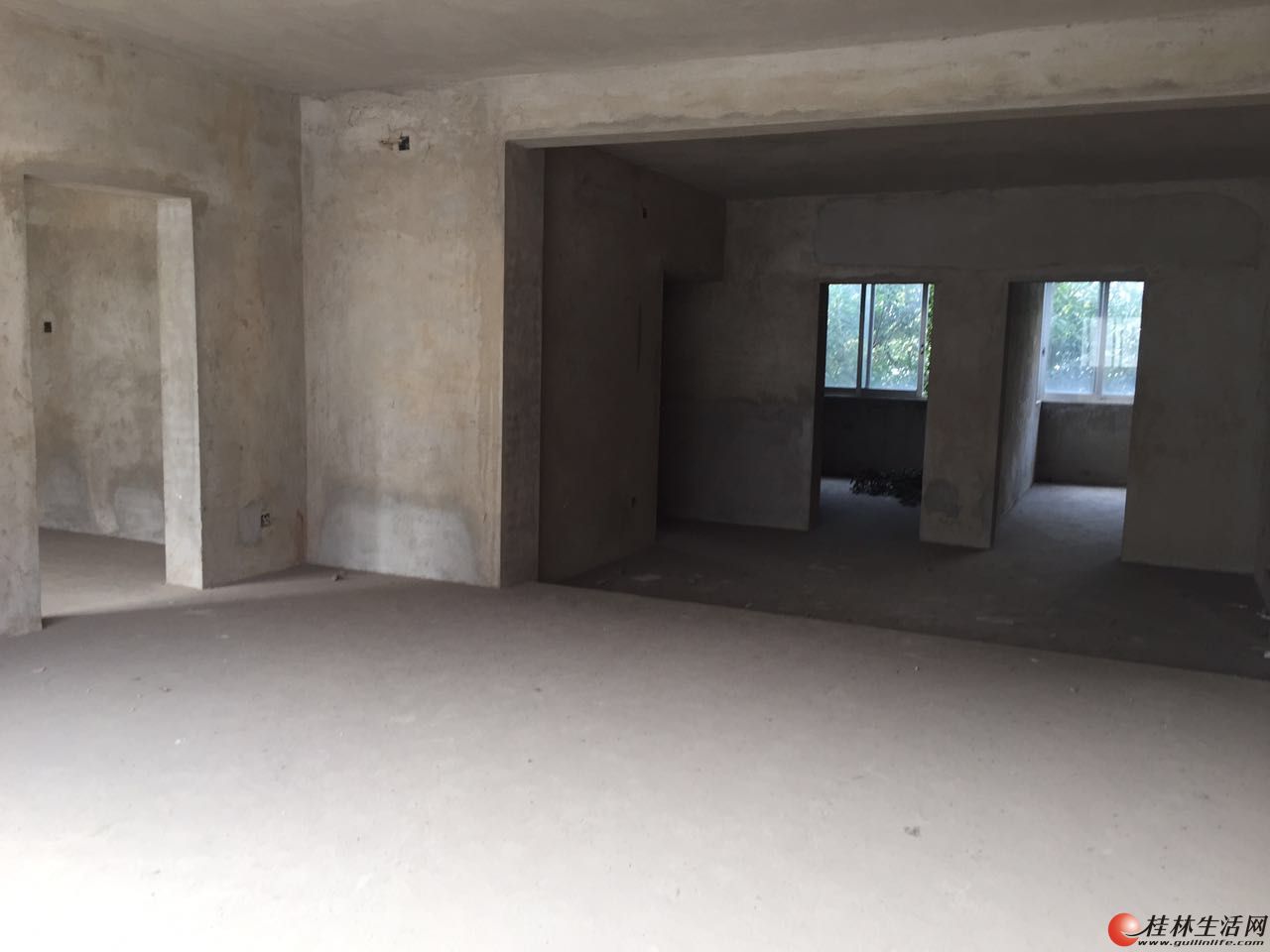 ����꡾���С����4��2��2�� 138ƽ�ף�2002����ˮ������¥��55��