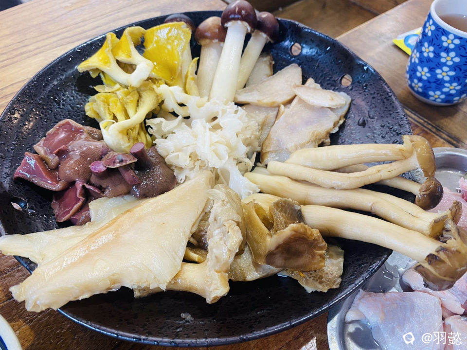 a98b83f5-3b22-5709-cf74-683daa000944.jpg