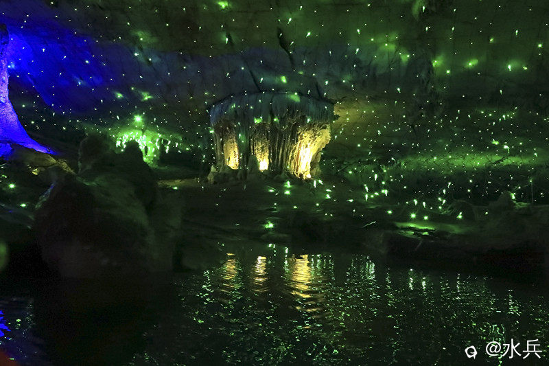 梦幻星空拍于灌阳千家洞.jpg