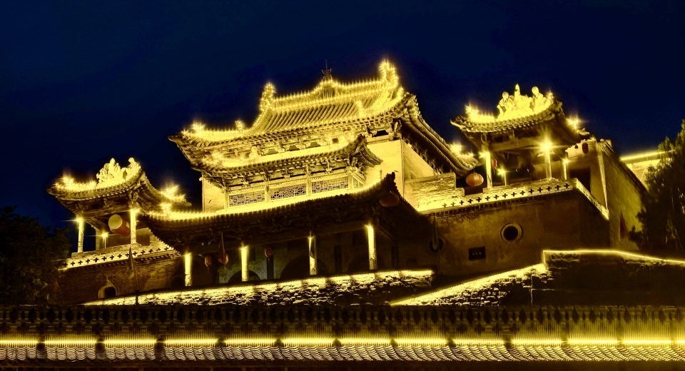 夜宿碛口