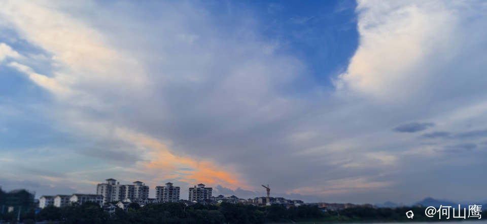 8a8b1dd8-d697-46e2-3dae-c3c51c90df39.jpg