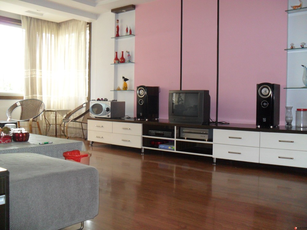 Q��Ϫ��԰ 3��2��2�� 128�O ��װ �칫����ס���� 2000