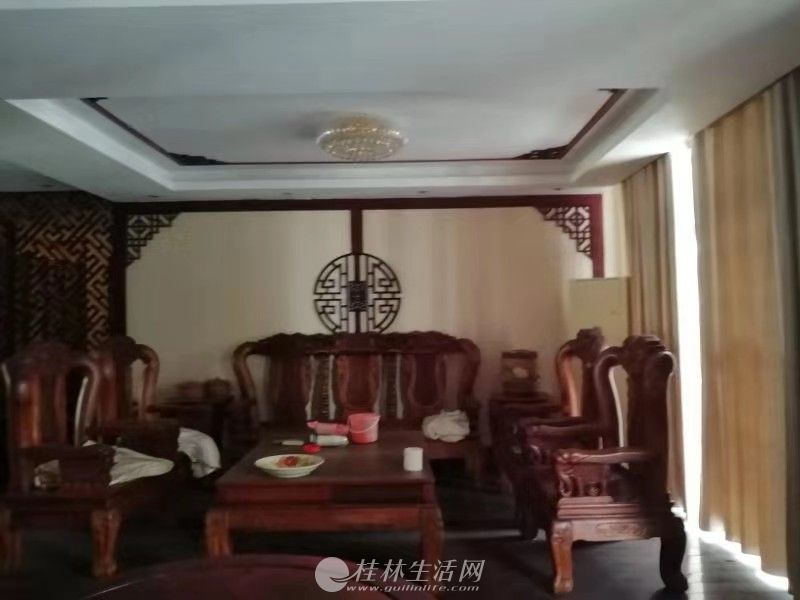 �ٹ��ˮ�廨԰5A�ĸ�ʽ¥��230ƽ��100ƽ¶̨��ȫʵľ�ذ�