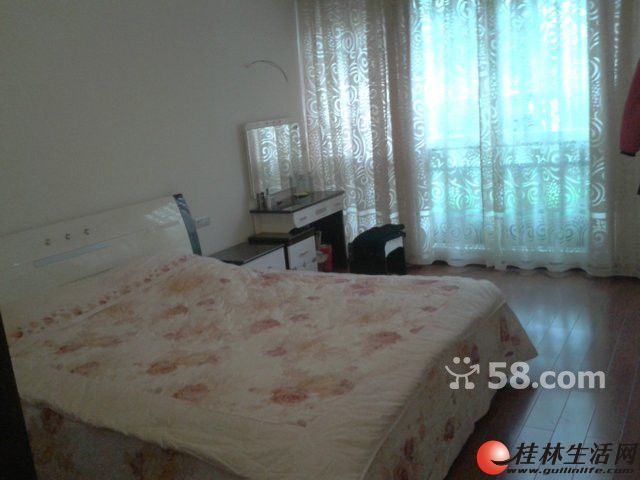 S����㳡 ��װ ������Ψһ ˰�ѵ� 131ƽ�Ĵ����� ֻҪ78��
