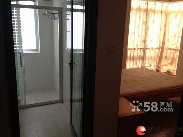 �콭·.���������԰3����װ�� 2500/�� �����ס