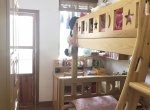 qy���ѷ�������ѧ����������С������װ2�� ��ѧУ����8���� �ܹ��������Ŷ~