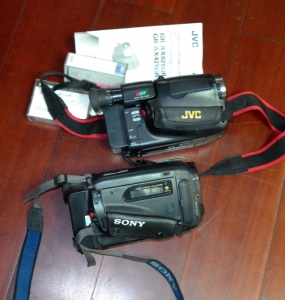 ����SONY,JVC�������һ̨