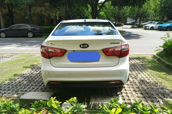 ����K2 2011�� ���� 1.6L AT Premium