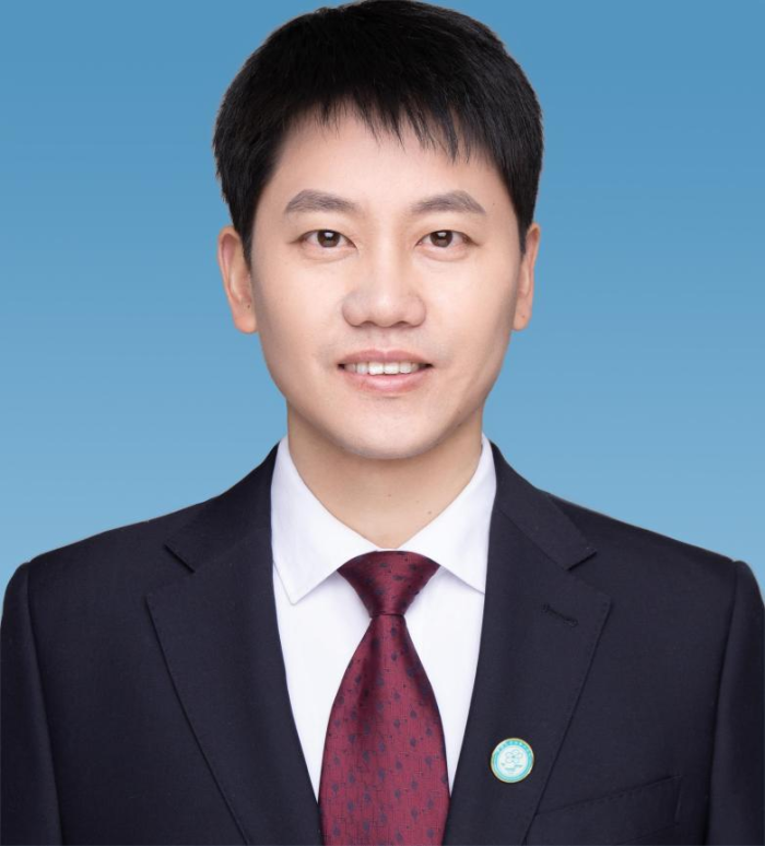 何昊.png