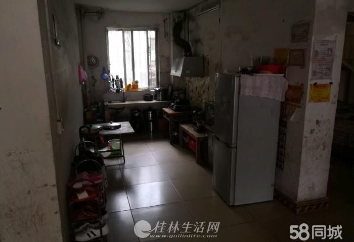 �鴨������԰һСѧ��������һ��