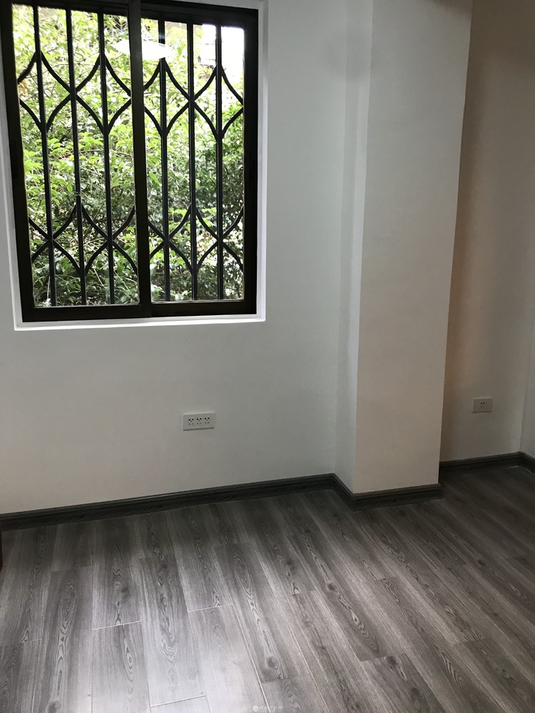 qy�ź����� ��ʦ����ͽ �ص���� ����·2¥��װ3�������ס��