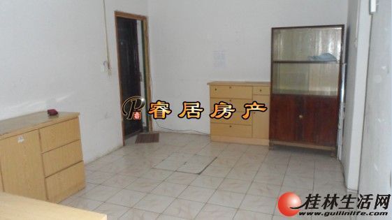 T �л�+����˫ѧ����һ���ӵ�ѧУ��һǽ֮���� ����� �����л�Сѧ�� 1��1�� 2¥  38