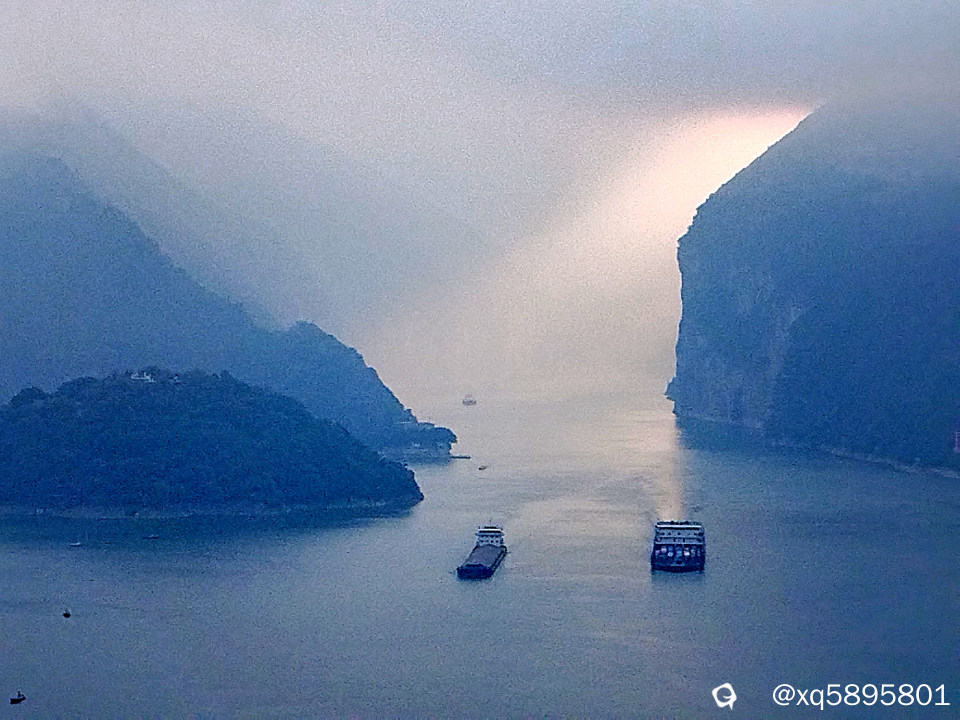 10元人民币背景