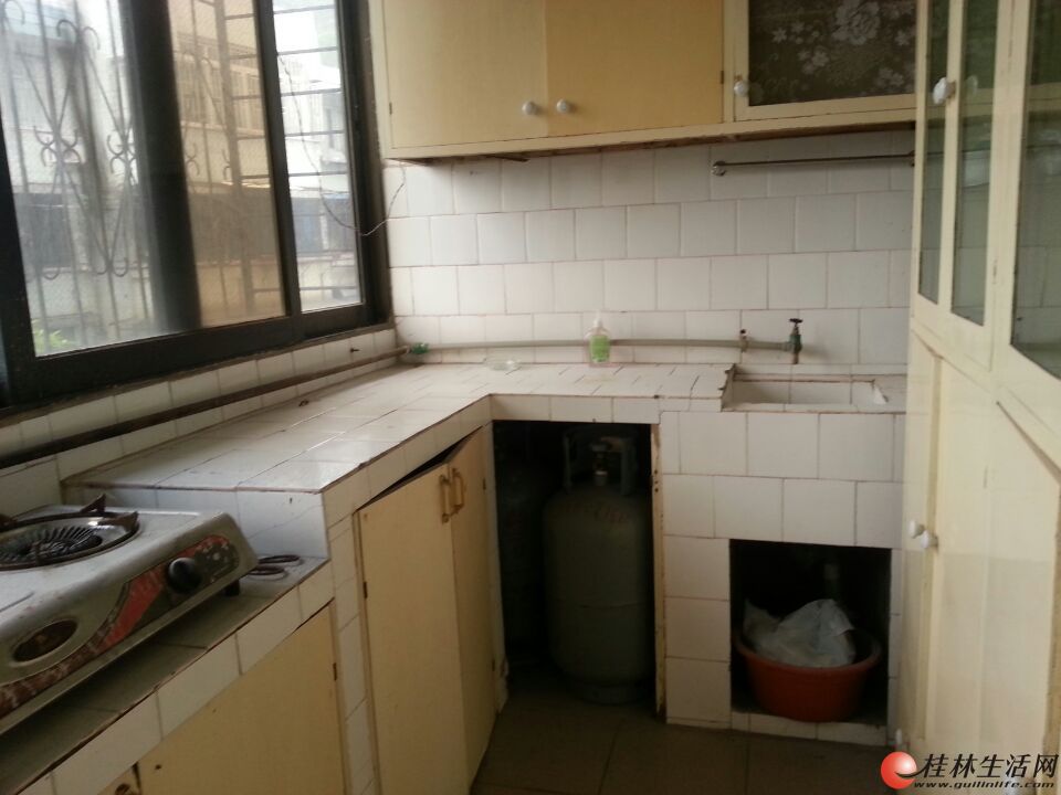 888�����ͼ۳��⣡ʩ��԰������Ժ	321	3F	106�O	��װ	1500Ԫ/��	��	�ʺϰ칫   ����