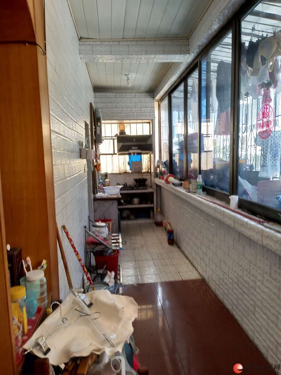 999���ۡ�����ѧ����ʩ��԰����ɽׯ3��2��2¥107ƽ58��  �ϱ�ͨ͸