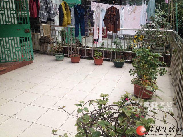 (Ψһ����˰)��������������С�� 112ƽ��װ3��2��2��+25�O˽��ƽ̨