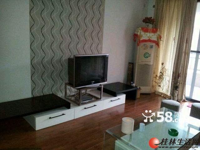 Y�����޼��ա���װ3������ ��ʵͼƬ 2500/�� ����λ