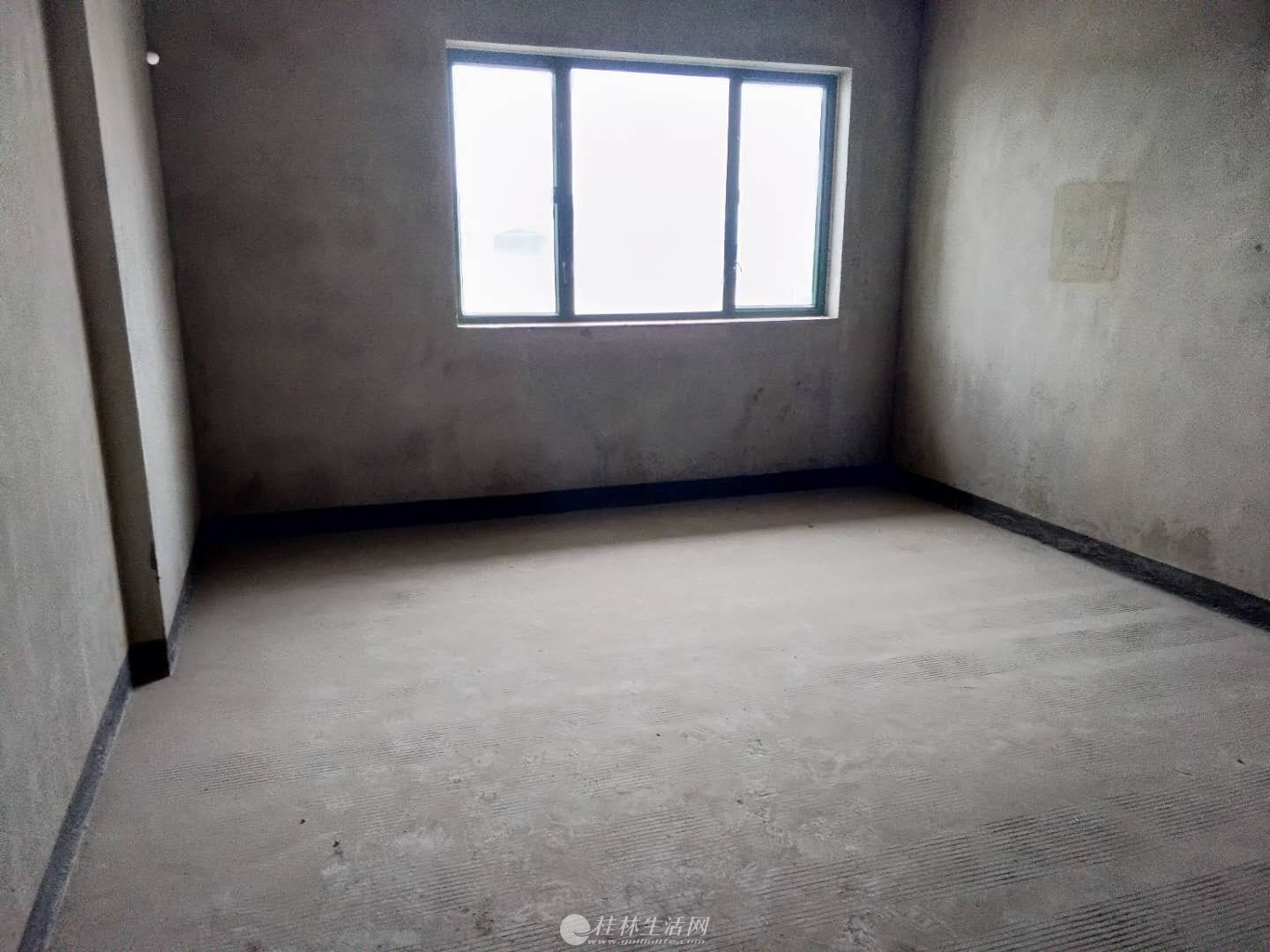 S���͹��ʹ��� ��¥��ʽ ��¶̨ ����6�� 165��