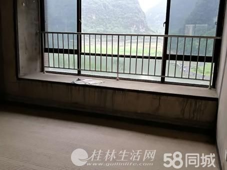 A���ۣ����ۣ�һ�ߺ�����������ɽɫ�ٺ��󾳸�ʽë������λ240��