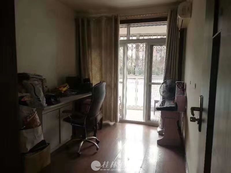 ͬ����԰3��101ƽ�ƽ�¥��ײ˼�65��