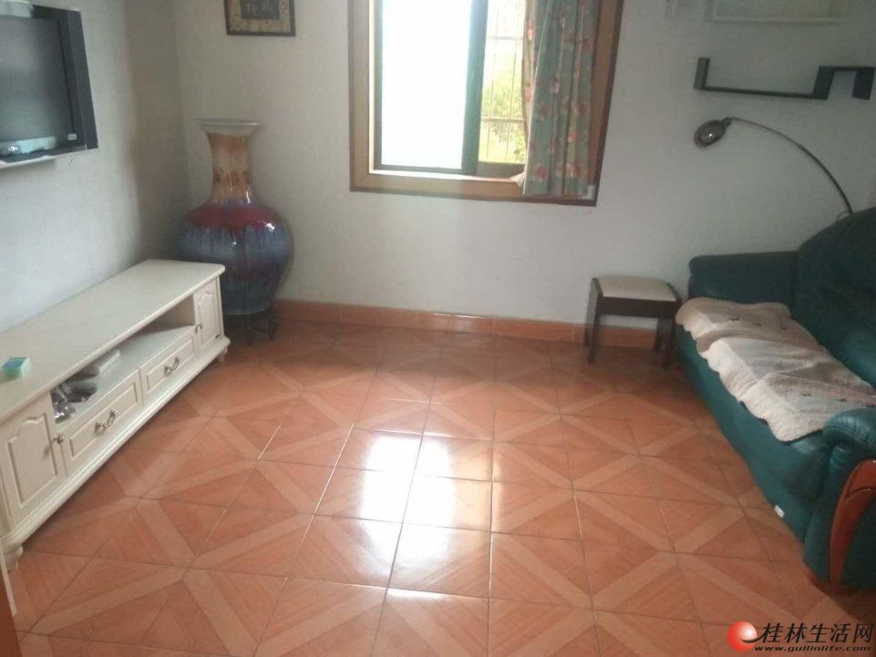 @������  ���ǹ�԰����·��������2��2 ��1��65ƽ45��ҵ�����ĳ���