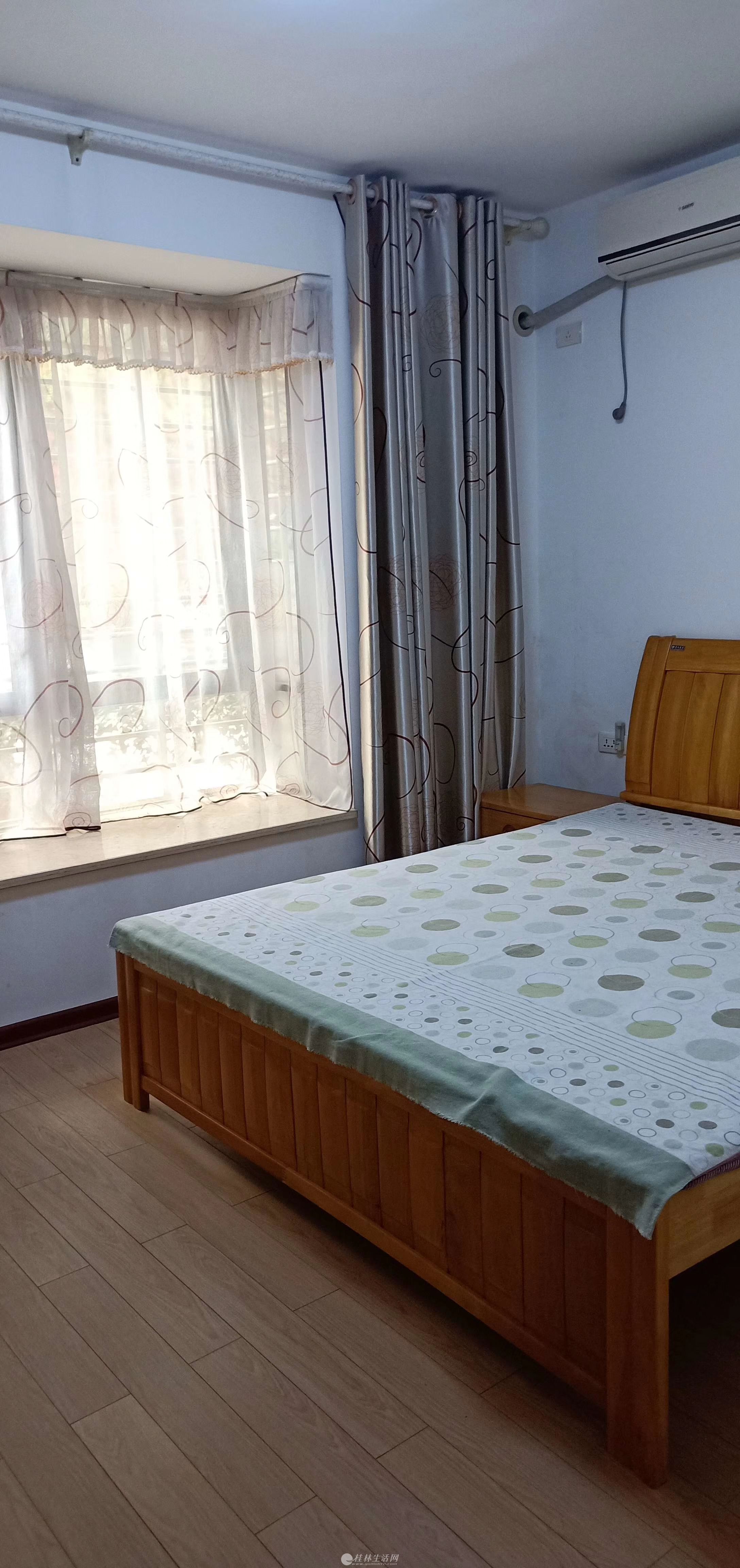 xq�����ź�Сѧ����΢Ц���Ծ�װ������һ��76���Ǯ��Э��