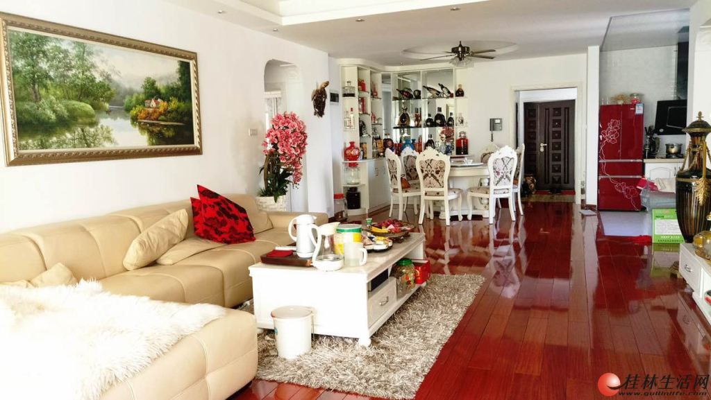 �����������λ�ú�װ3��С��¥����Ұ��