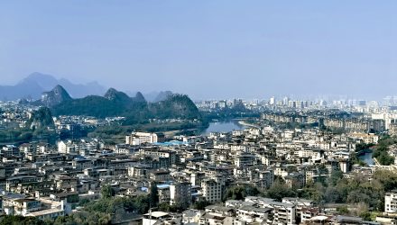 暮冬登桂林七星公园摘星亭