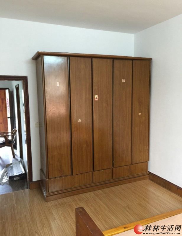 ����������·����¥�ڸ�������3¥.2��1���ҵ���ȫ1500��  ��Ժ��