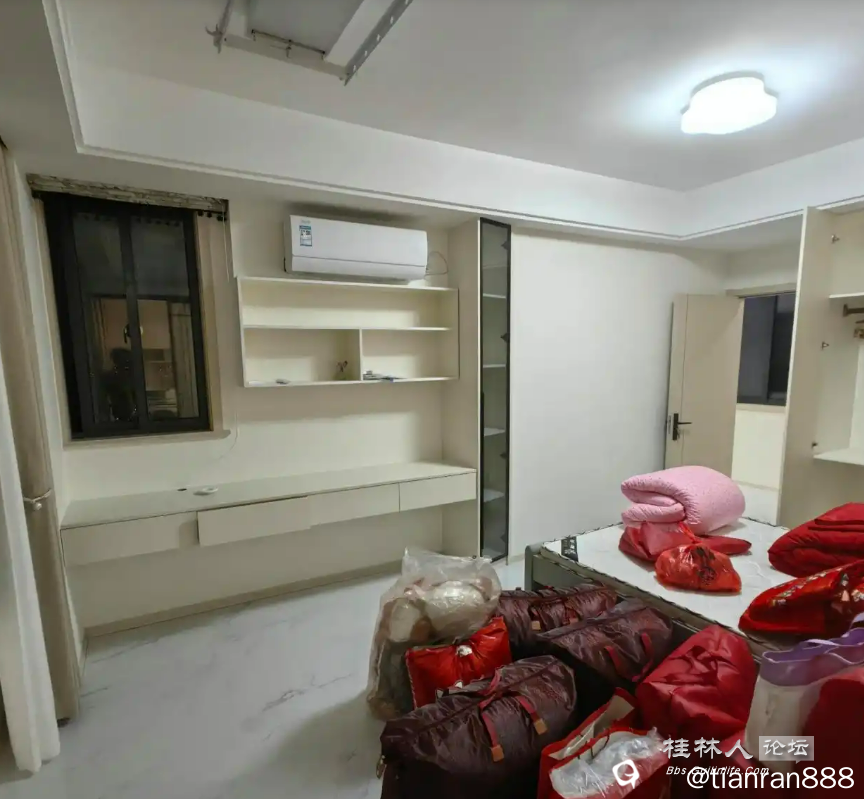 截图202510312217414731.png
