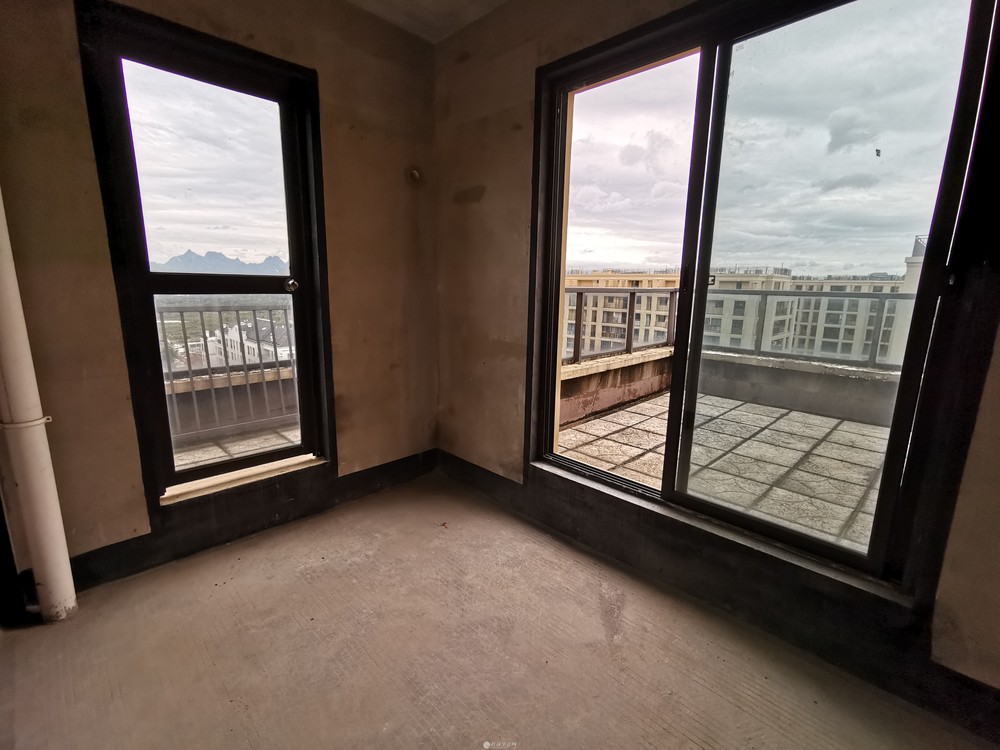 а콭渴ʽ¥185Oʵʿ300Oн飩