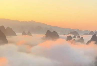 桂林山水與日出云海同框中式意境拉滿