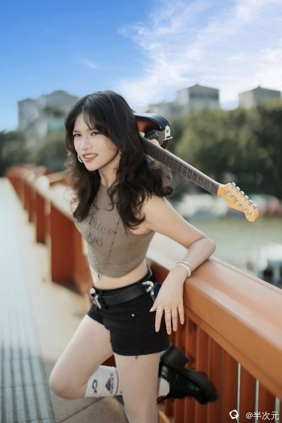 65e14d02-dd91-525d-a36a-519a1b36f76f.jpg