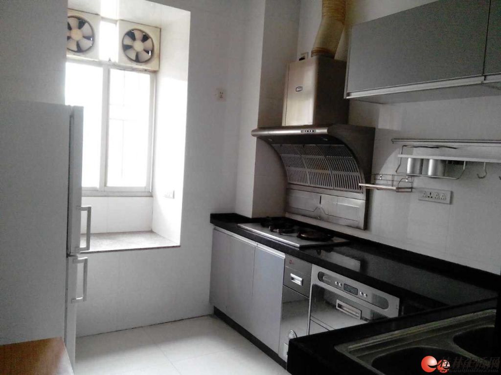L����Ҥ������Է���桿��װ3���ҵ�Ҿ���ȫ����1300��ͼ