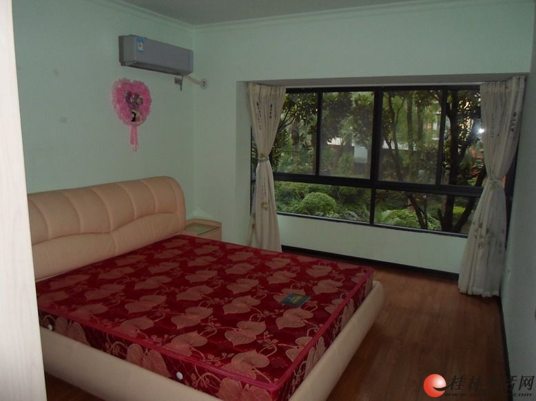 Y�����޼��ա���װ2������ 2000/�� ��ʵͼƬ �����ס