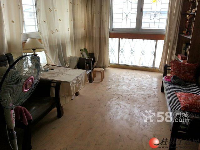 ���ͼ�4000Ԫ/ƽ ��������С��150.8ƽ�� 4��2��2�� ��150ƽ����¶̨