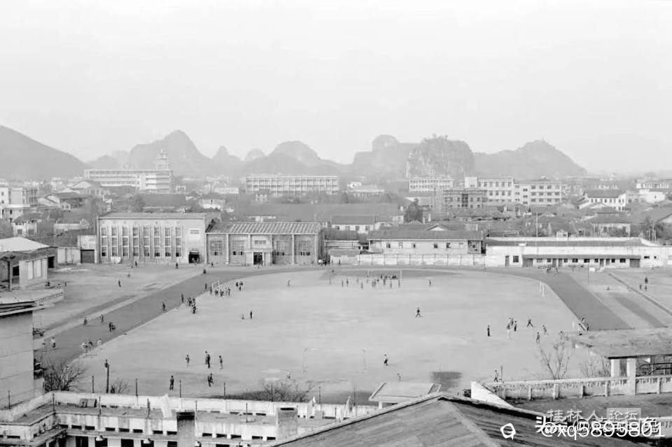 80年代桂林市体育场