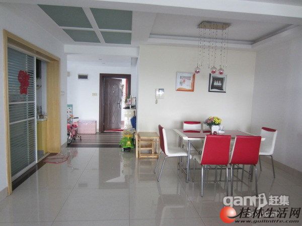 ��������Բ�̡��ϳǰٻ�¥�ϡ������³�һ�ڡ�ʵ�ô�3�������õ�Ŷ