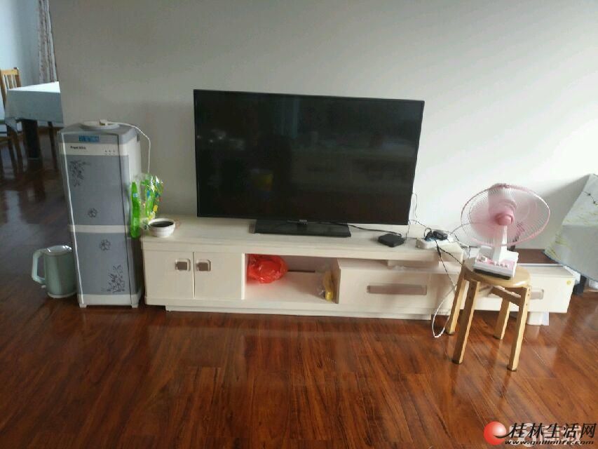 ���⣬������Բ��ѧ��������ɽˮ��Ƶ�С����װ��3��2��2100Ԫ