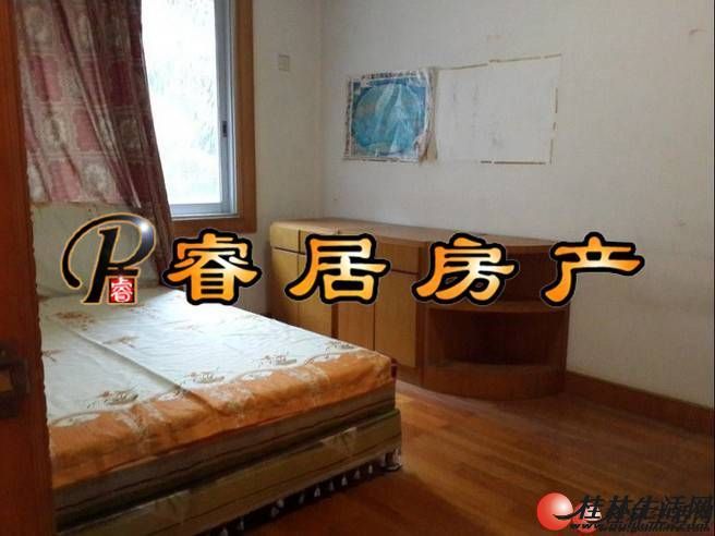 T��ɽ�� ��̩����԰ ���ƽ�4¥ 3��2������װ 65��