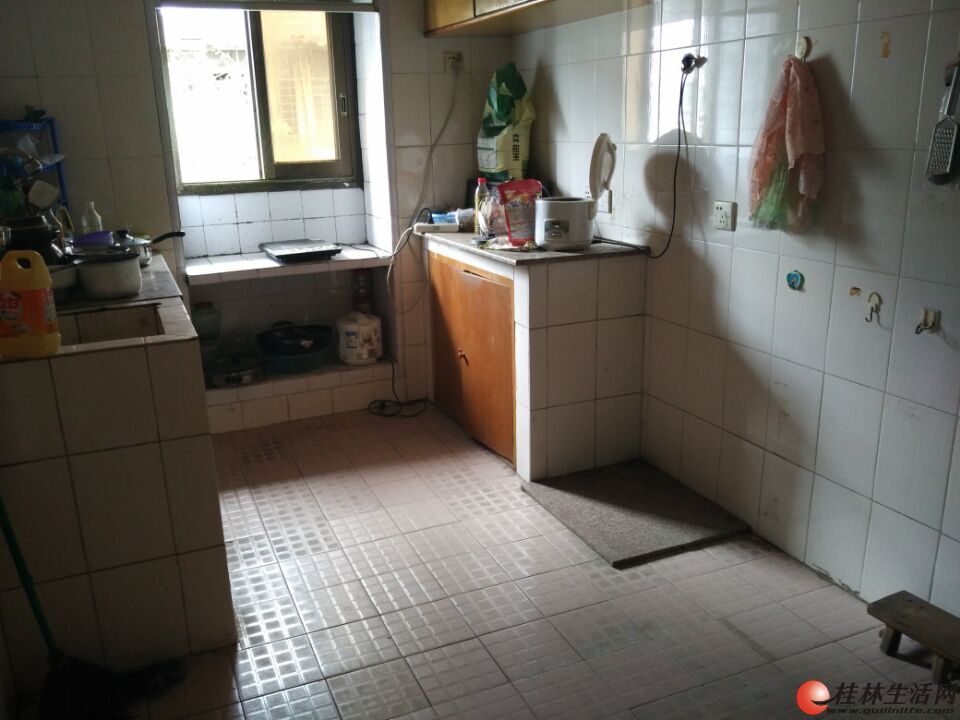 3���ͼۣ�����ѧ��������԰һ����3��������䣬56��